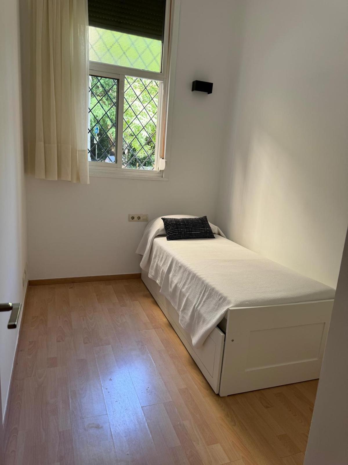 Pamis Apartament Sants, บาร์เซโลนา ภายนอก รูปภาพ
